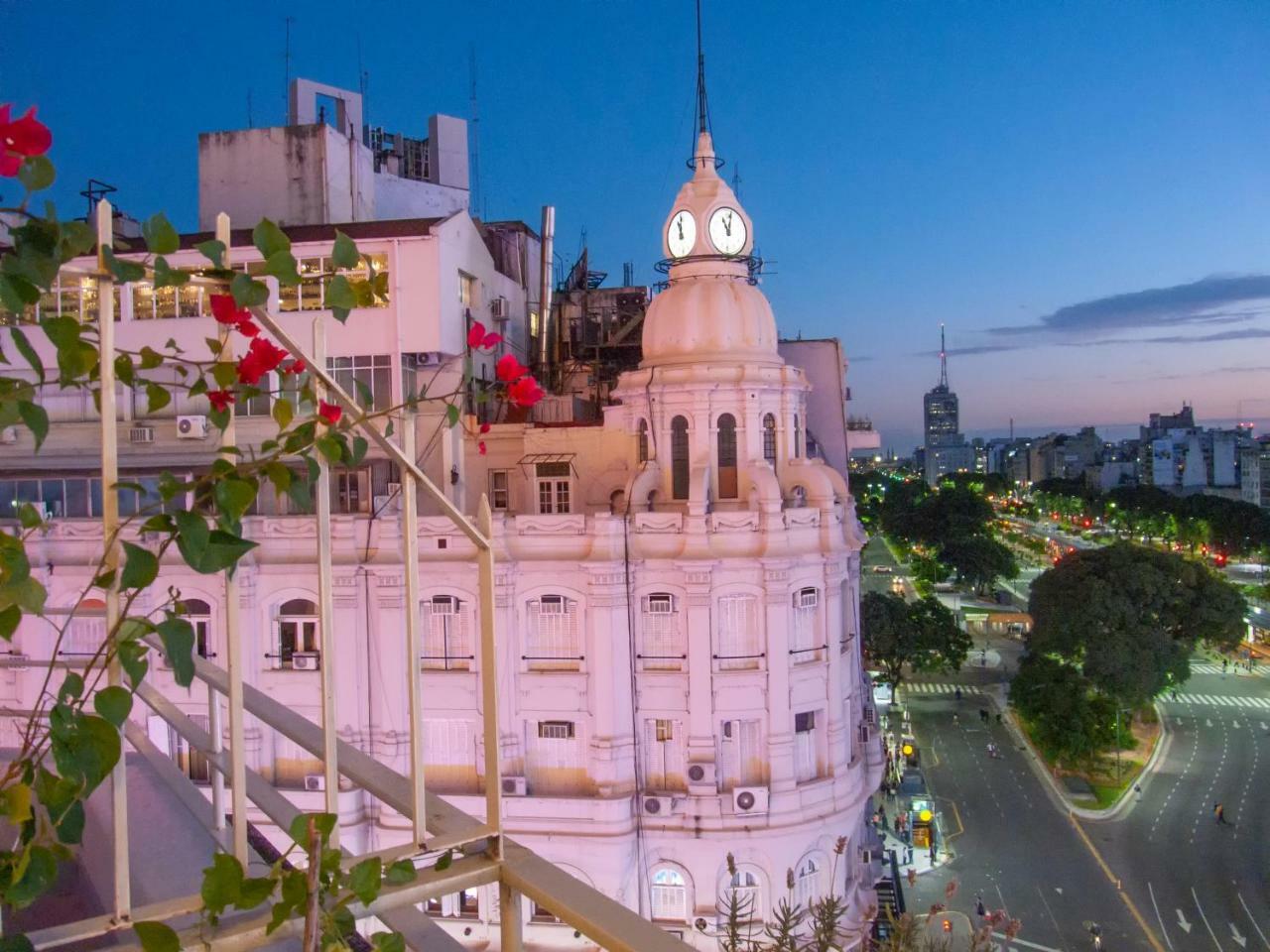 Penthouse Frente Al Obelisco Con Terraza Apartment Buenos Aires Bagian luar foto