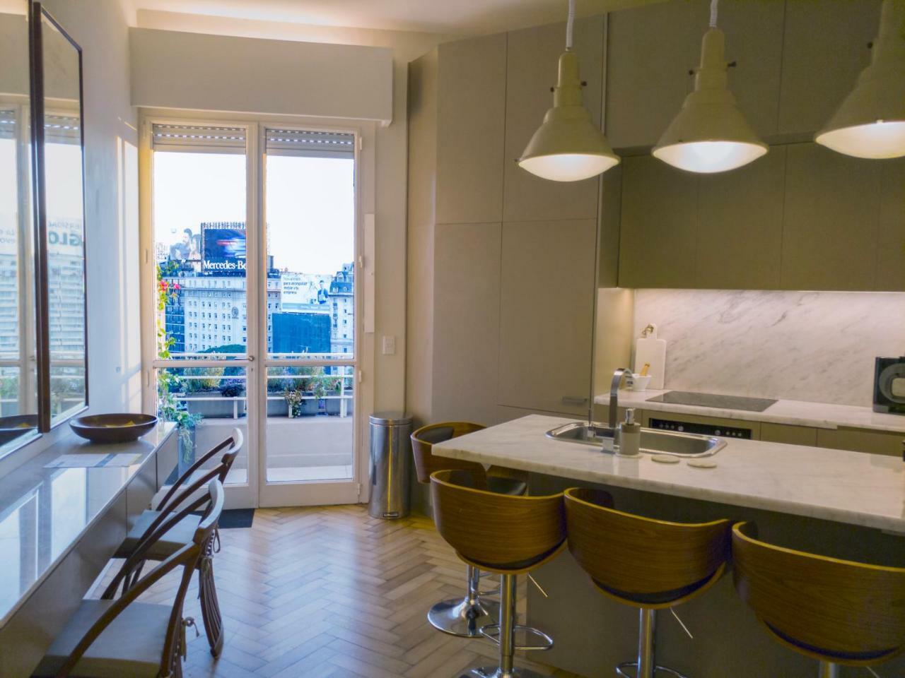 Penthouse Frente Al Obelisco Con Terraza Apartment Buenos Aires Bagian luar foto