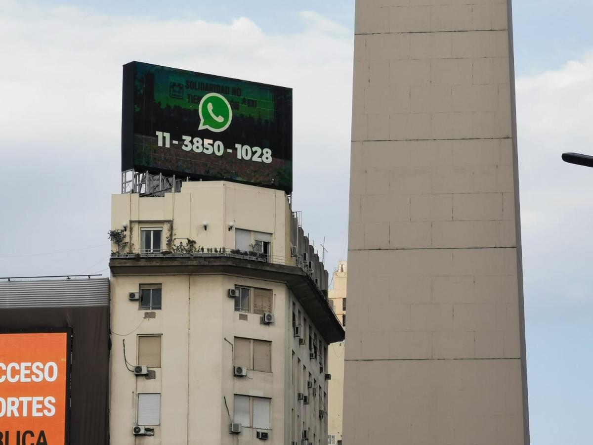 Penthouse Frente Al Obelisco Con Terraza Apartment Buenos Aires Bagian luar foto